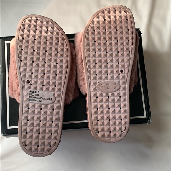 Cuddle N’ Cute Slides - Picture 10 of 10